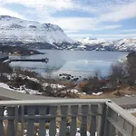 Hébergement de vacances 7 Person In Grovfjord Grov