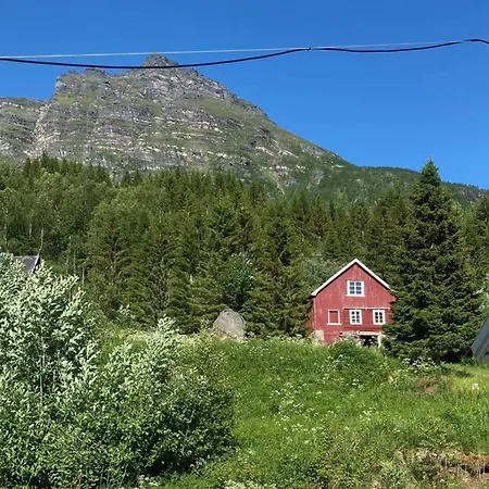 7 Person In Grovfjord *