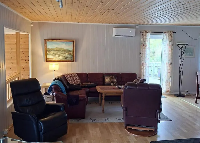 7 Person In Grovfjord Hébergement de vacances