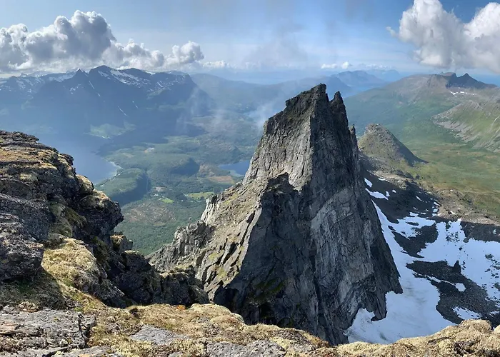7 Person In Grovfjord Hébergement de vacances *
